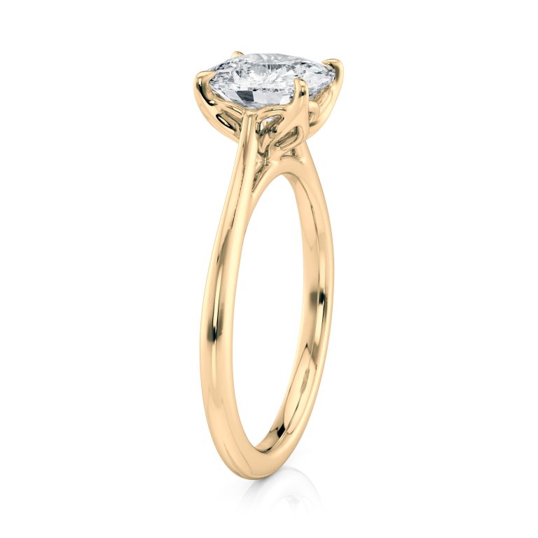 18k yellow gold cushion cathedral petal with cushion shape diamond